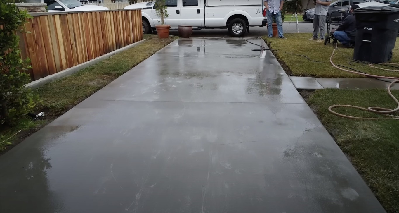 Concrete Driveway Installation & Repair service in West Hartford CT